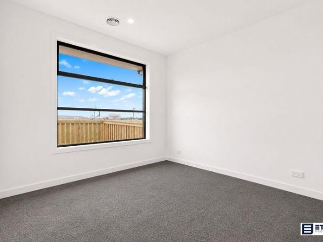 House for rent in Serenity, Melbourne