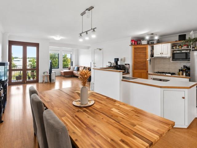 Apartment for sale in East Perth, Perth