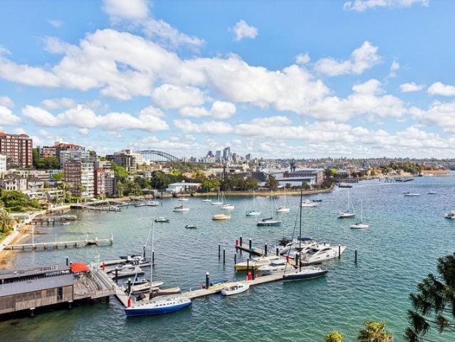 Apartment for sale in Elizabeth Bay, Sydney