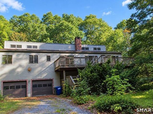 House for sale in Ledyard, Southeastern Connecticut Planning Region