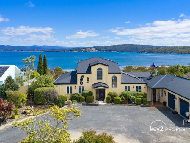 House for sale in Akaroa, Break O'Day