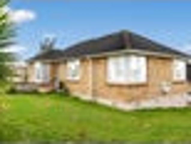 House for sale in Meremere