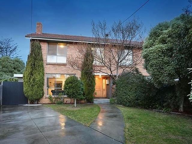 Townhouse for sale in Camerons Creek, Victoria