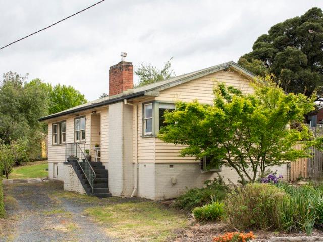 House for sale in Kings Meadows, Launceston
