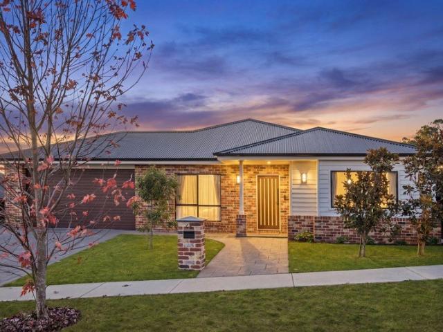 House for sale in Manchester Square, New South Wales