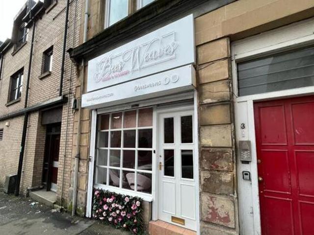 House for sale in Castlehead, Glenburn