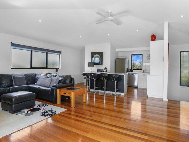 Townhouse for rent in Apollo Bay, Victoria