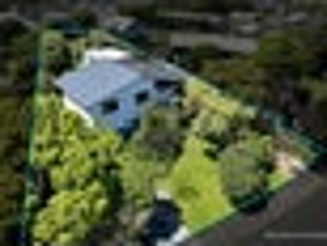 House for sale in Birkdale, Kaipātiki