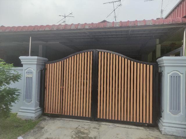 Terraced House for rent in Kulai