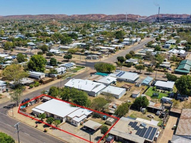 Flat for sale in Mount Isa, Queensland