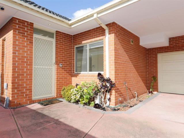 Townhouse for rent in Camerons Creek, Victoria