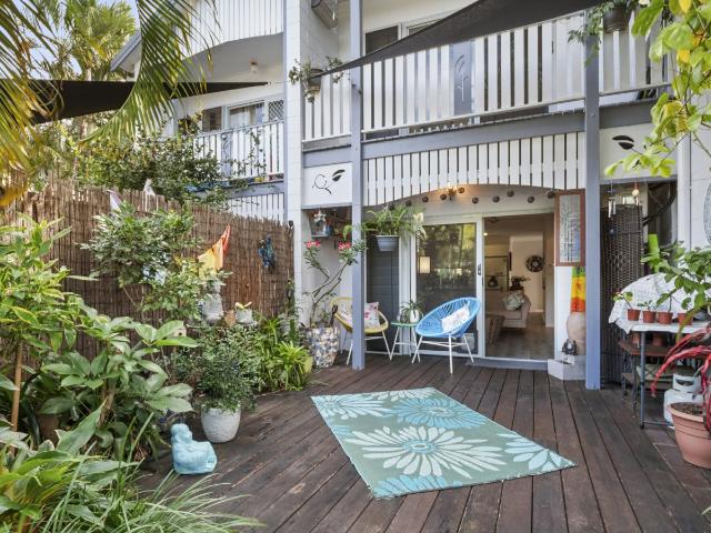 Townhouse for sale in Yorkeys Knob, Queensland