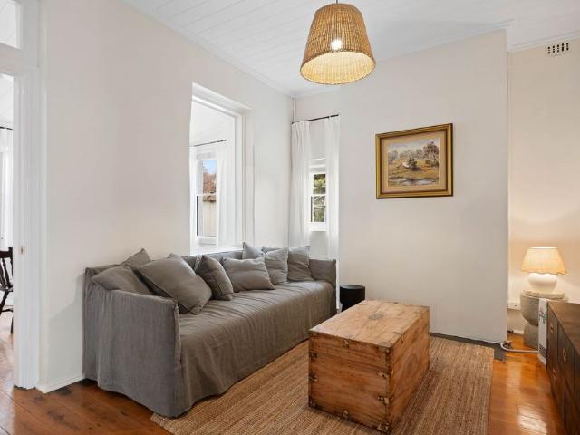 House for rent in Brisbane Grove, New South Wales