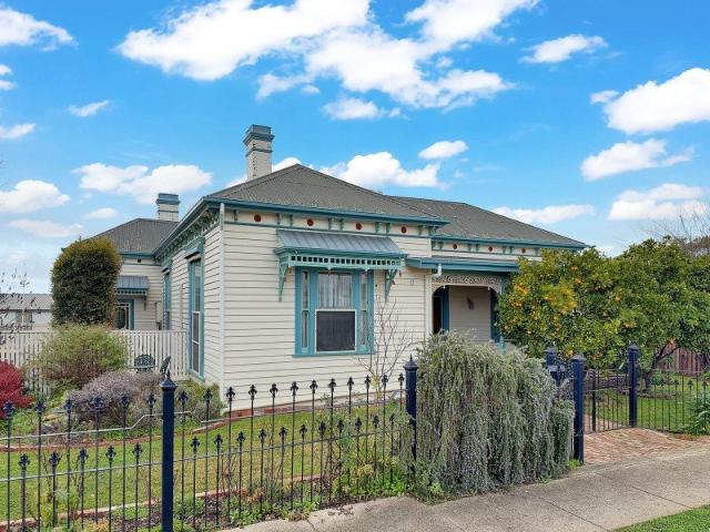 House for sale in Alma, Victoria