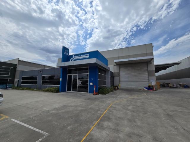 Warehouse for rent in Camerons Creek, Victoria