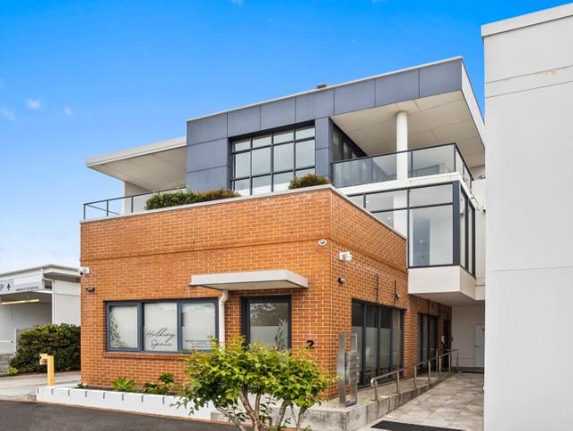 Office for rent in Wollongong West, New South Wales