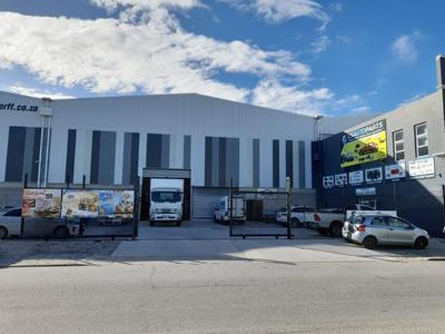 Commercial for rent in Port Elizabeth, Eastern Cape