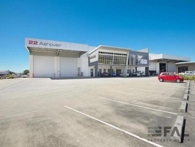 Warehouse for rent in Toombul, Queensland