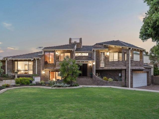 House for sale in Carine, City of Stirling