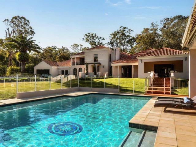 Cottage for sale in Toombul, Queensland
