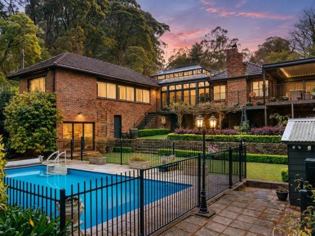 House for sale in Mount Dandenong, Melbourne
