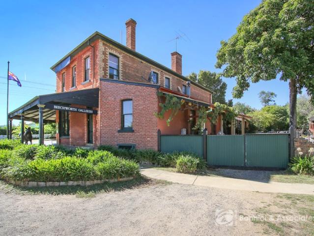 Retail for sale in Beechworth, Victoria