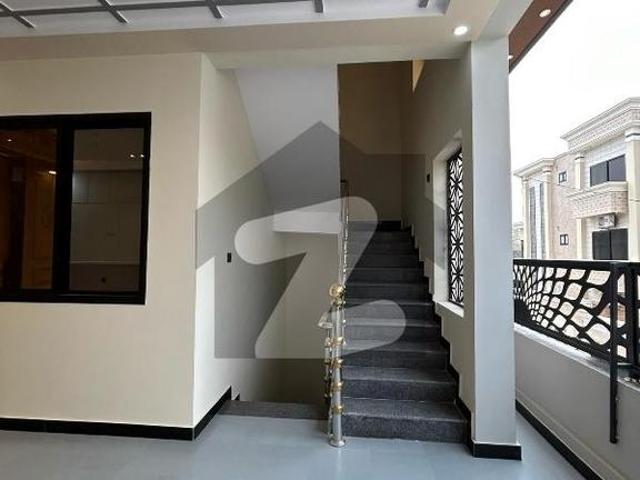 House for sale in Peshawar, North West Frontier Province
