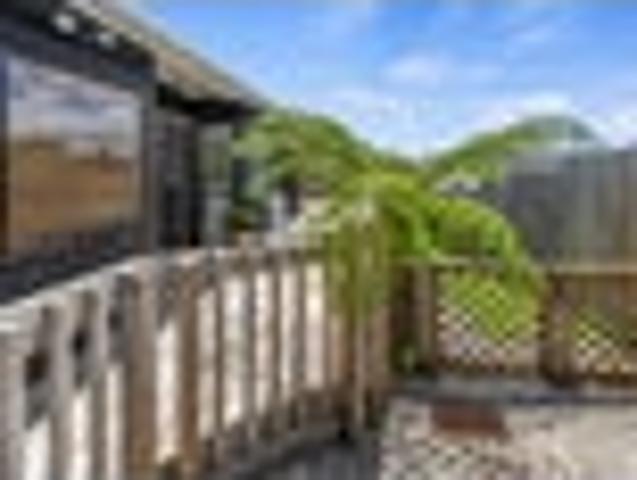 House for sale in Hillsborough, Oroua County