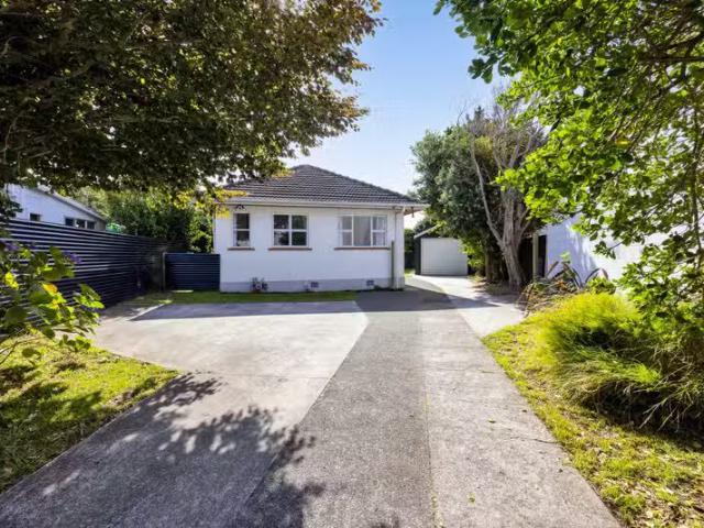 House for sale in Otakou