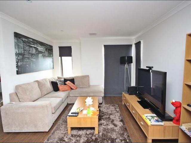Townhouse for rent in Camerons Creek, Victoria