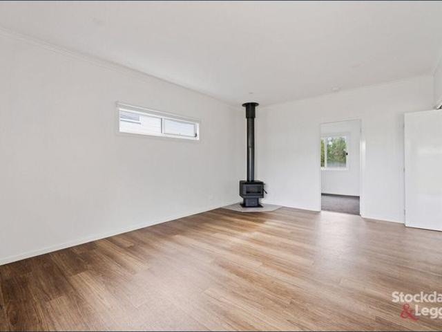 House for rent in Surf Beach, Victoria