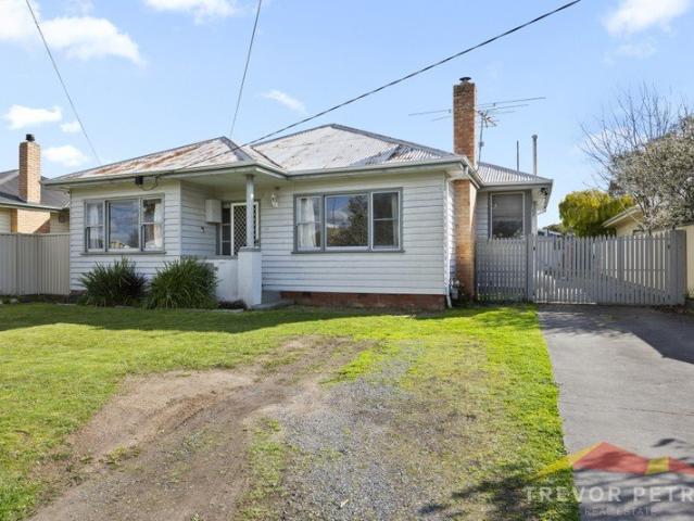 House for sale in Wendouree, Ballarat