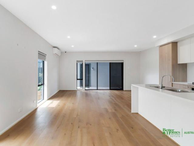 Townhouse for sale in Platform, Melbourne
