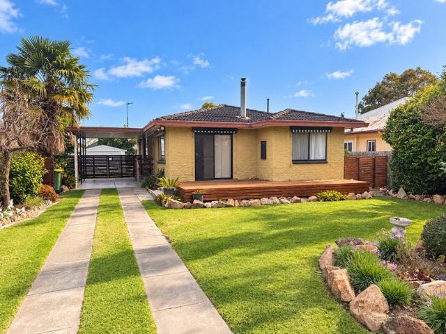 House for sale in Bairnsdale, Victoria