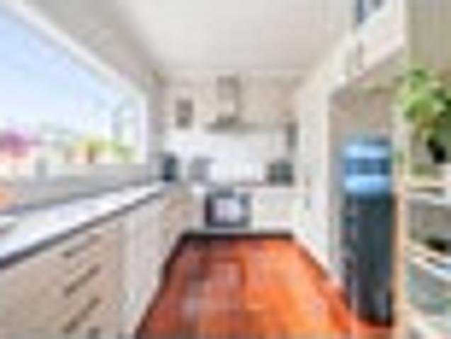 House for sale in Days Bay, Wellington