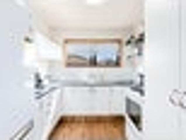 House for sale in Chaslands, Canterbury