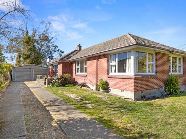 Property for sale in Canterbury