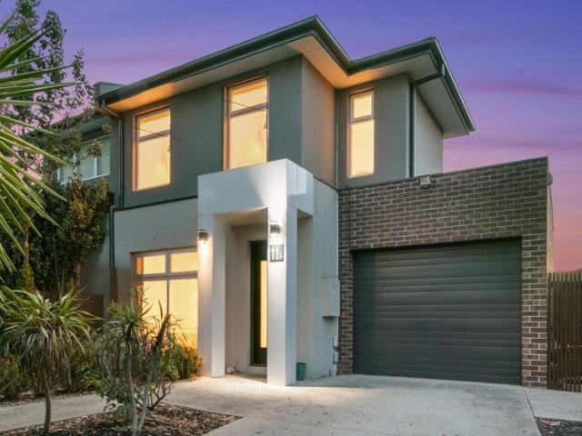 Townhouse for rent in Camerons Creek, Victoria