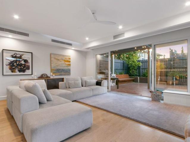 Townhouse for rent in Camerons Creek, Victoria