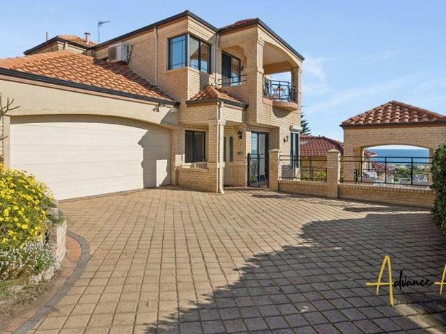 Townhouse for sale in Stirling, Western Australia