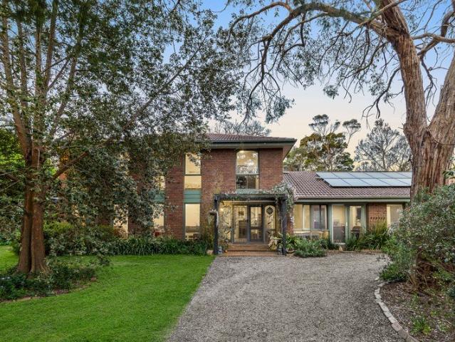 Cottage for sale in Bittern, Melbourne