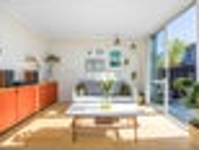 House for sale in Paremoremo, Oroua County