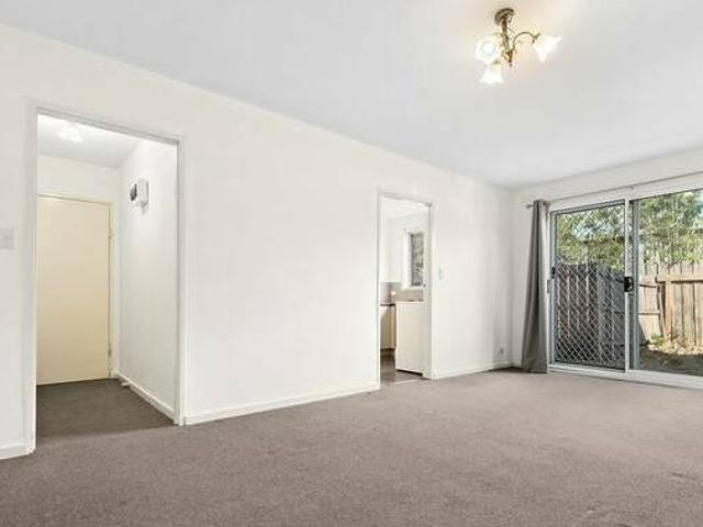 House for sale in Dandenong
