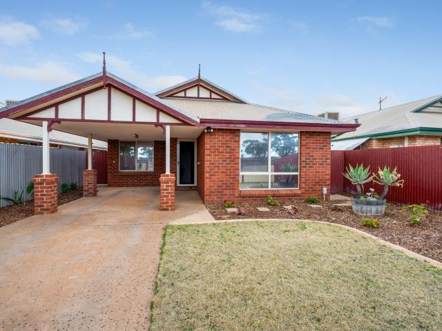 House for sale in Boulder, Western Australia