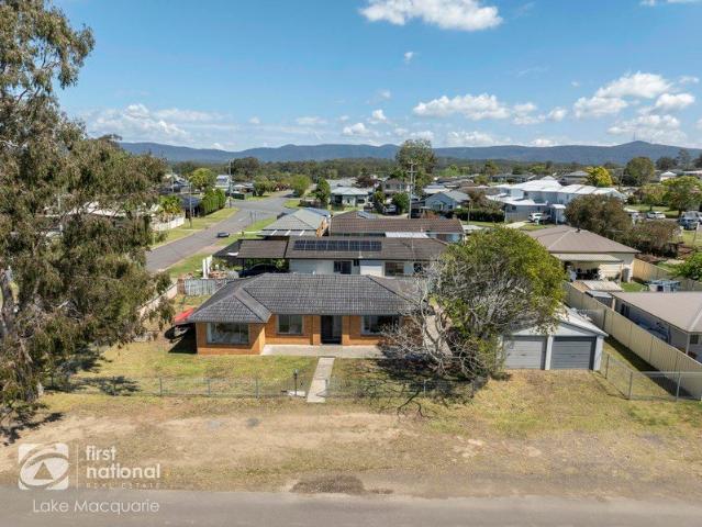 House for sale in Barnsley, Newcastle-Maitland