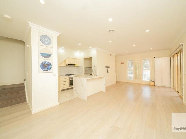 Townhouse for rent in Camerons Creek, Victoria