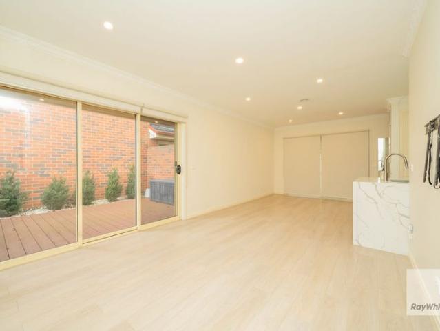 Townhouse for rent in Camerons Creek, Victoria