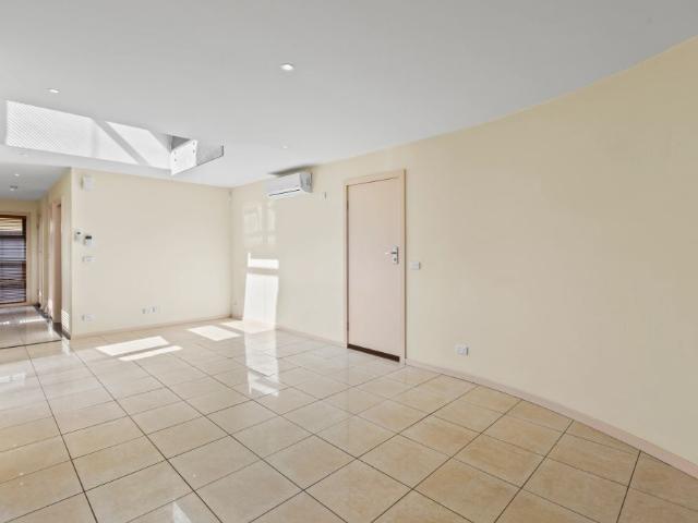 Townhouse for rent in Coburg, Melbourne