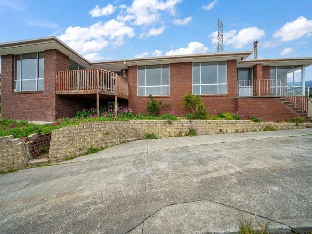 House for sale in Glenorchy, Tasmania