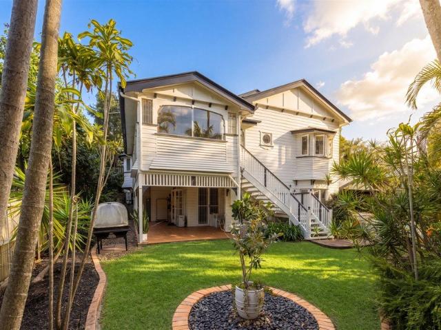 House for sale in Coorparoo, Greater Brisbane